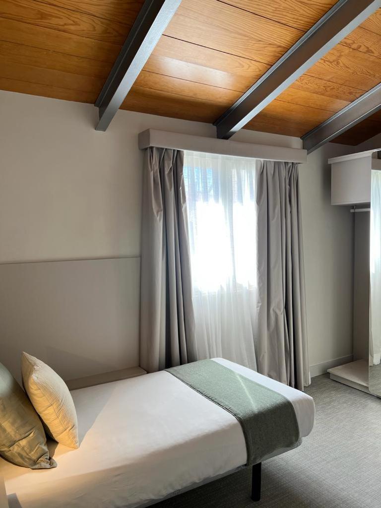 Vtz Hotel San Valero Сарагоса Екстериор снимка