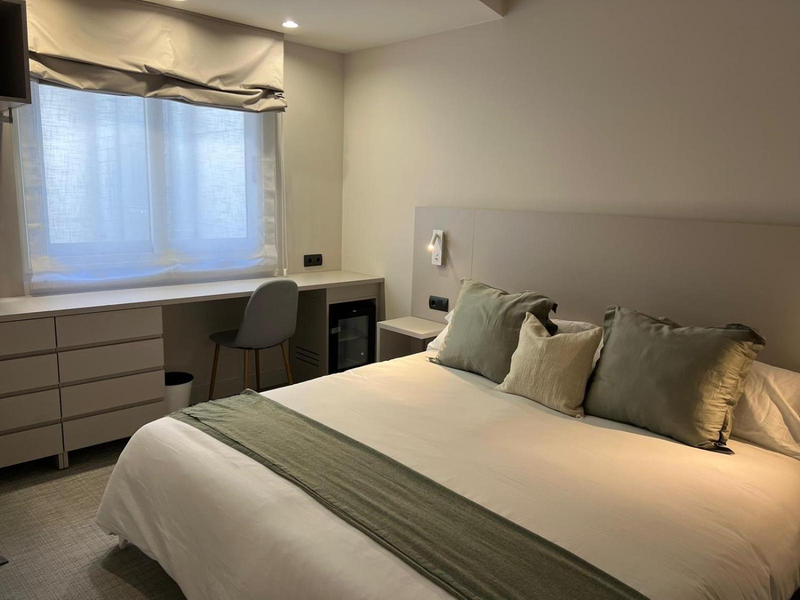 Vtz Hotel San Valero Сарагоса Екстериор снимка